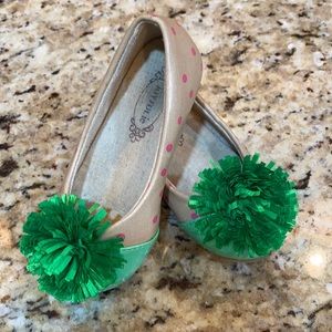 VVGUC/VGUC JOYFOLIE FLATS SZ 7